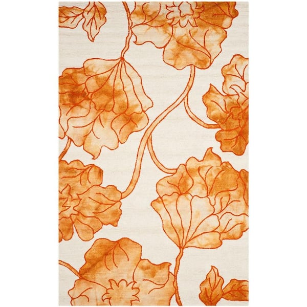 SAFAVIEH Dip Dye Ivory/Orange 4 ft. x 6 ft. Floral Area Rug