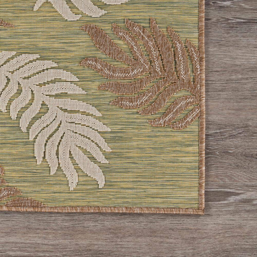 Tropical Green Leaf 5' x 7' Easy-Care Indoor/Outdoor Area Rug