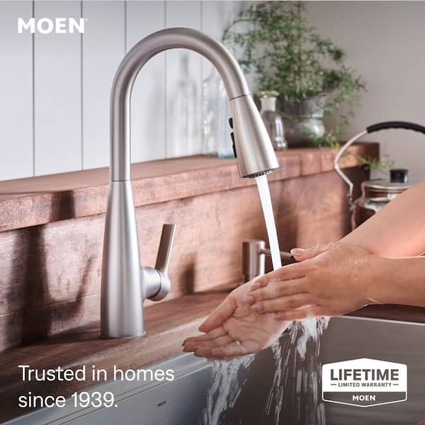 Haelyn Single-Handle Pull-Down Sprayer Kitchen Faucet with Reflex and Power Boost in Spot Resist Stainless