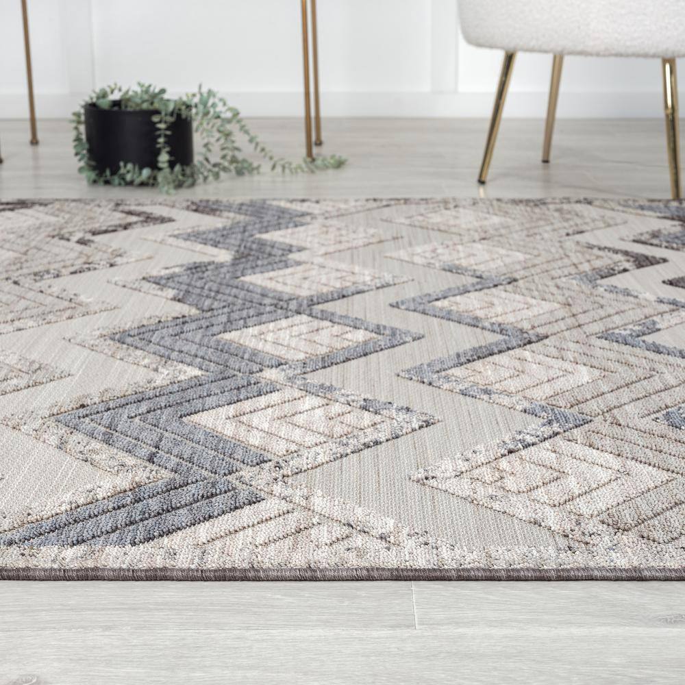 Winona Ivory Geometric 8' x 9' Synthetic Stain-Resistant Area Rug