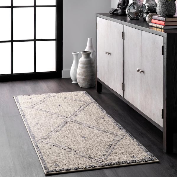 Blaine Dotted Trellis Ivory 2 ft. 6 in. x 10 ft. Indoor Runner Rug