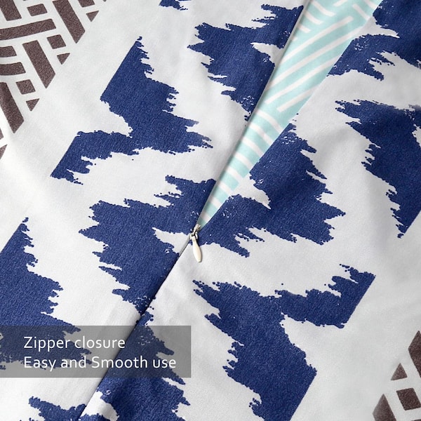 Blue Mist and White Textured Florette Jacquard TACTEL® Split