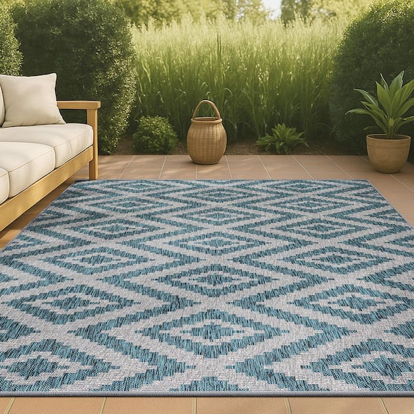 Sintra Diamond Tribal Blue/Gray 8 ft. x 10 ft. Indoor/Outdoor Area Rug