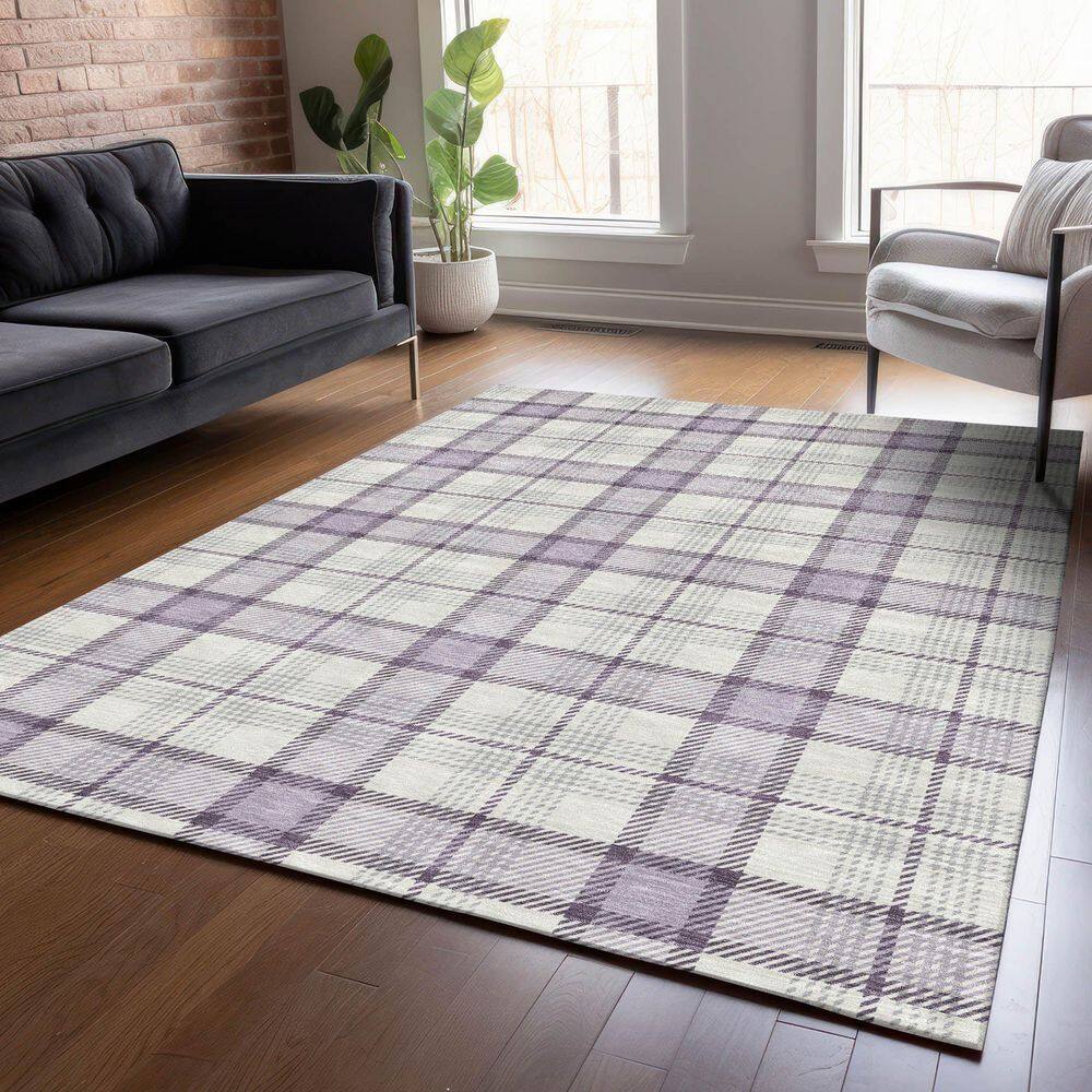 Lavender Plaid Washable Synthetic Indoor/Outdoor Rug