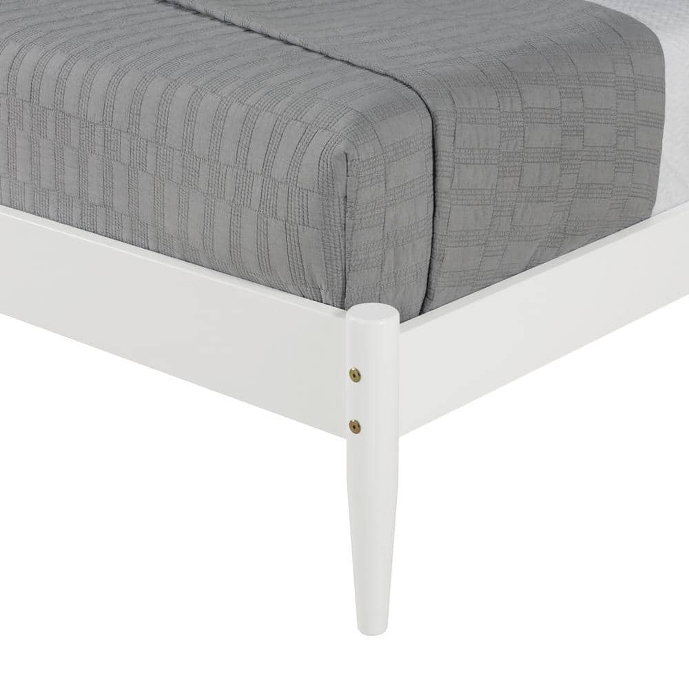 Elegant Pine Wood King-Size Bed with Slatted Headboard - White Finish