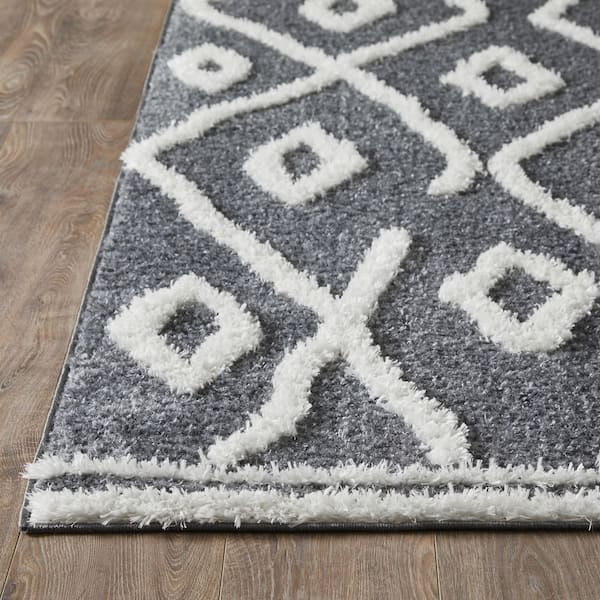 Vemoa Avonako Blue 6 ft. 7 in. x 9 ft. 2 in. Geometric Polyester Area Rug