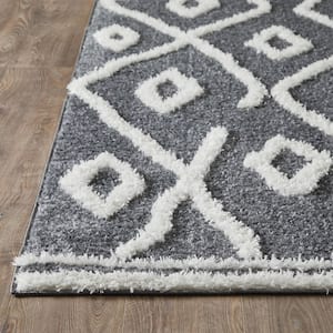 Vemoa Avonako Blue 7 ft. 10 in. x 9 ft. 10 in. Geometric Polyester Area Rug
