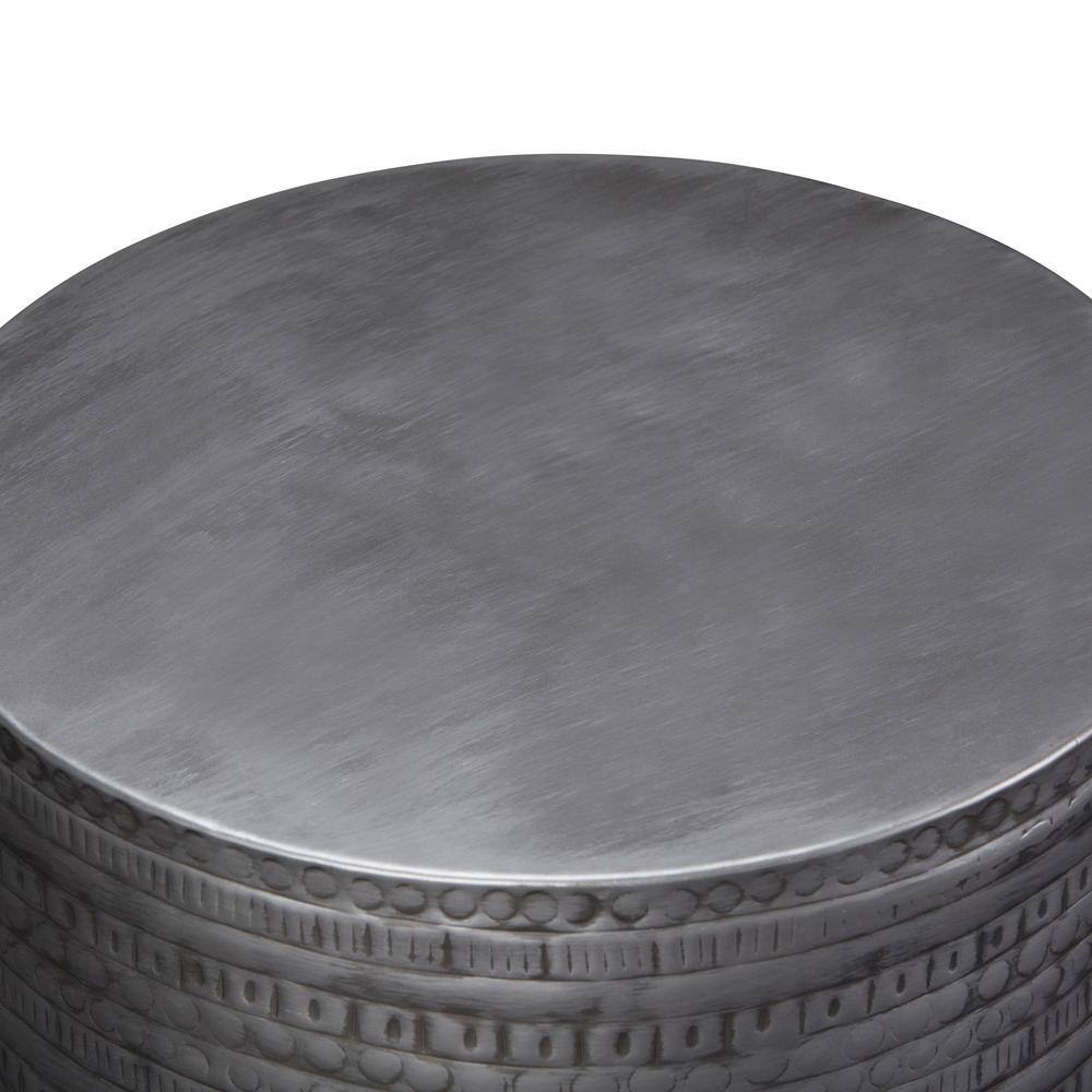 Antique Silver Textured 15'' Round Metal Accent Side Table