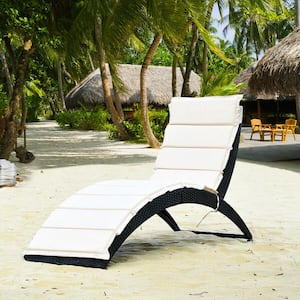 Folding Wicker Outdoor Chaise Lounge Ergonomic Design with Beige Removable Cushions