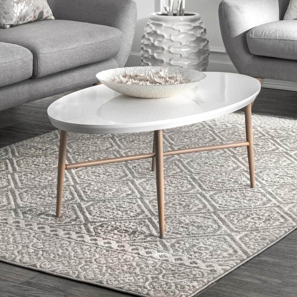 Jeanette Gray and Ivory Synthetic Geometric 2' x 3' Area Rug
