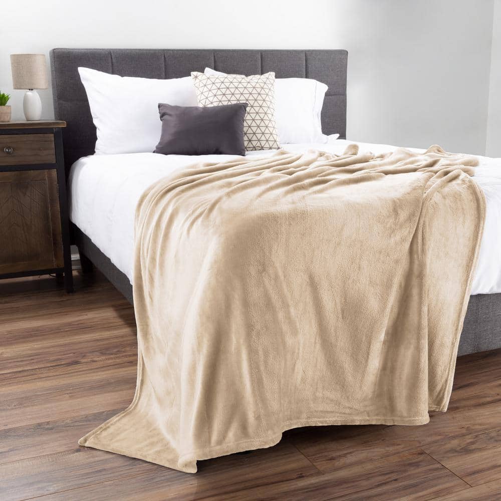 Lavish Home Desert Tan Oversized Flannel Fleece Microfiber Throw