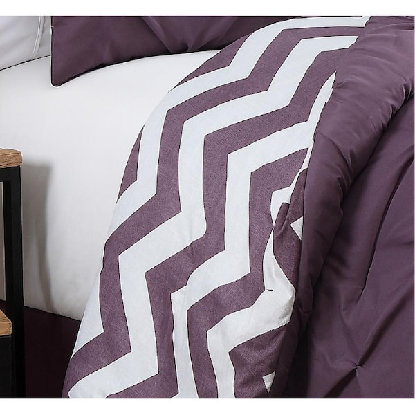 Venice Pinch Pleat Comforter Set