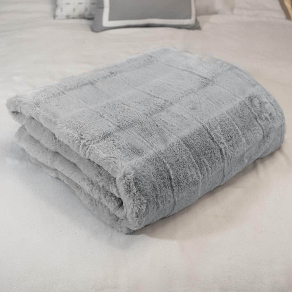 Gray Queen Size Reversible Faux Fur Blanket