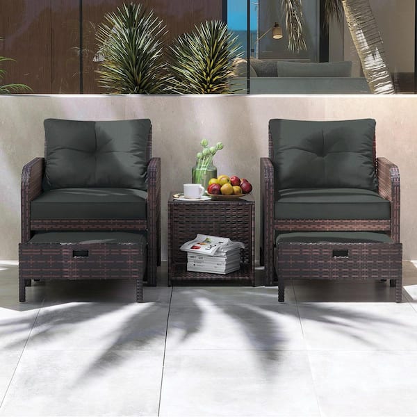 5-Piece Wicker Lounge Chair Outdoor Rattan Patio Conversation Set with Ottoman and Gray Soft Cushions