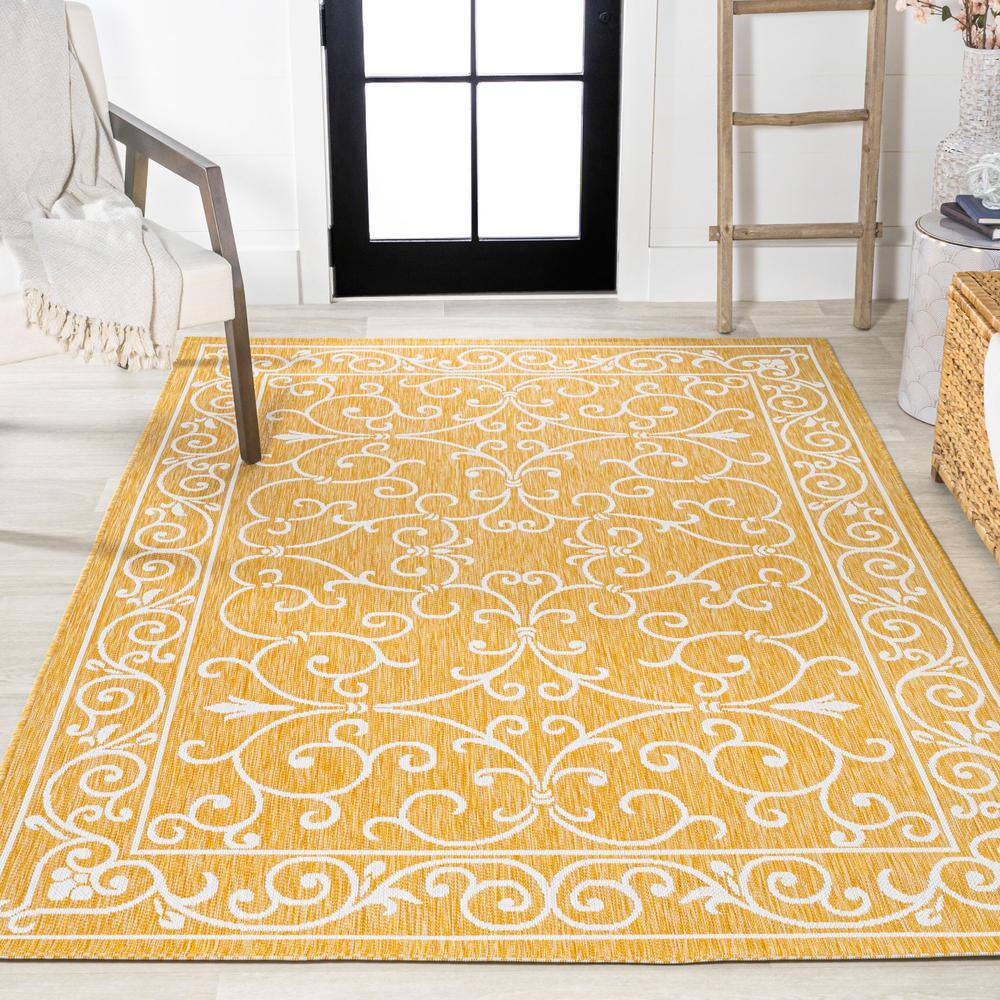 Charleston Yellow and Cream Synthetic 8' x 10' Area Rug