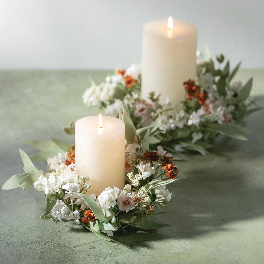 16.5" White and Green Artificial Eucalyptus Floral Wreath