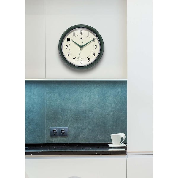 Infinity Instruments Retro Round Hunter Green Aluminum Wall Clock