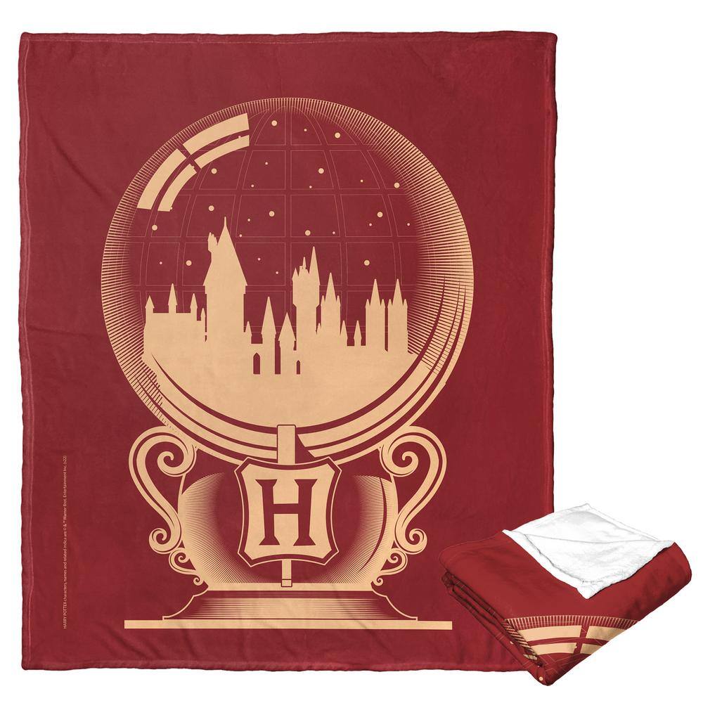 THE NORTHWEST GROUP Harry Potter Silk Touch Multi-Colored Throw Blanket Snowglobe