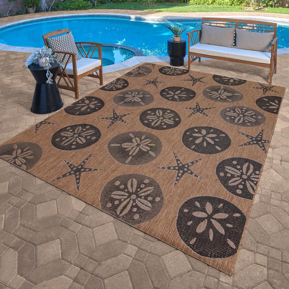 Paseo Havana Black and Beige Synthetic 8' x 10' Outdoor Rug