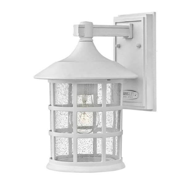 HINKLEY Freeport 1-Light Classic White Integrated LED Outdoor Wall Lantern Sconce