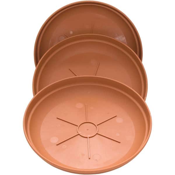 Dynamic Design Newbury 6 in. Light Terra Cotta Resin Saucer