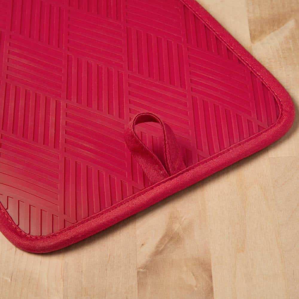 Red Basketweave Soft Silicone Pot Holder Set, 7.5" x 10"