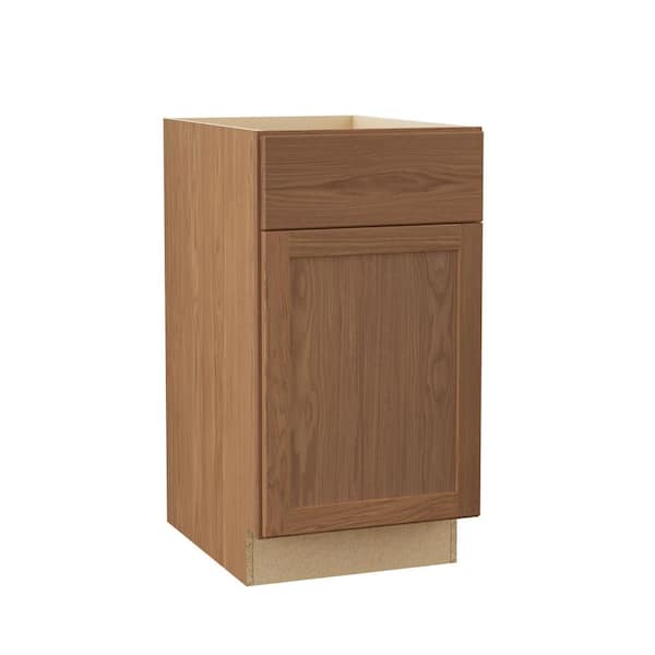 Hampton Bay Sinclair 18 in. W x 24 in. D x 34.5 in. H Assembled Base Cabinet in Shaker Saddle Oak
