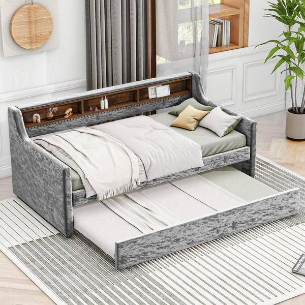 Harper & Bright Designs Gray Twin Size Wood Snowflake Velvet Upholstered Daybed with Twin Size Trundle, 3 Shelves