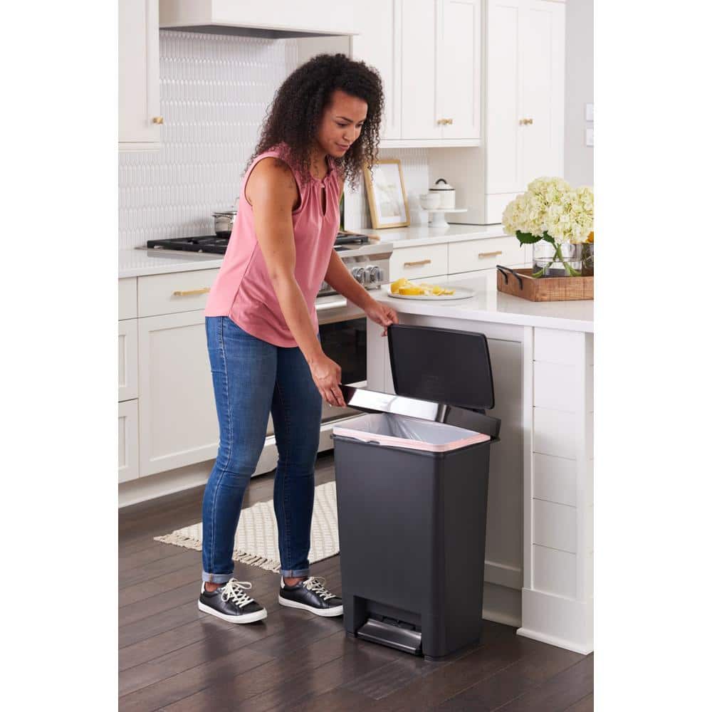 Gray Plastic 13 Gallon Step-On Trash Can with Stainless Steel Pedal