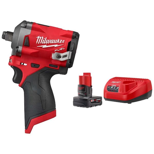 Milwaukee M12 FUEL 12V Lithium-Ion Brushless Cordless Stubby 1/2 in. Impact Wrench with M12 XC 4.0Ah Battery Starter Kit