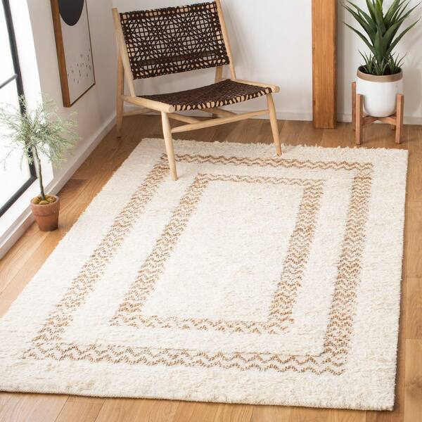 Natura 5 ft. x 8 ft. Ivory/Natural Chevron Flokati Area Rug