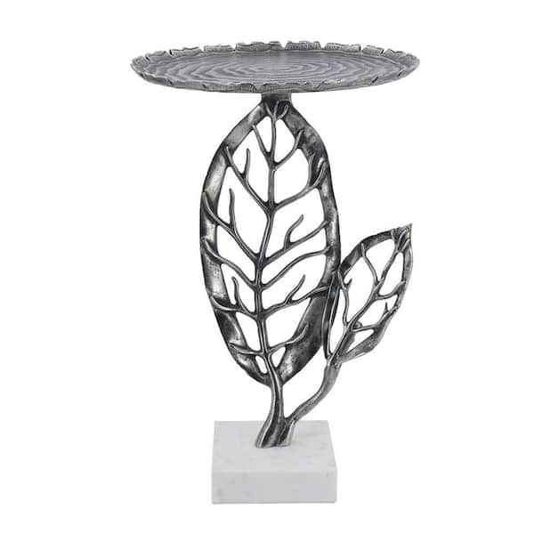Benjara 15.5 in. Silver Round Metal Top End Table