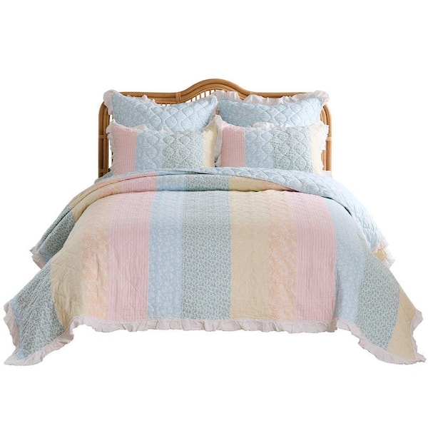 Tessie 3-Piece Floral Pastel Cotton Blend King/Cal King Quilt Set
