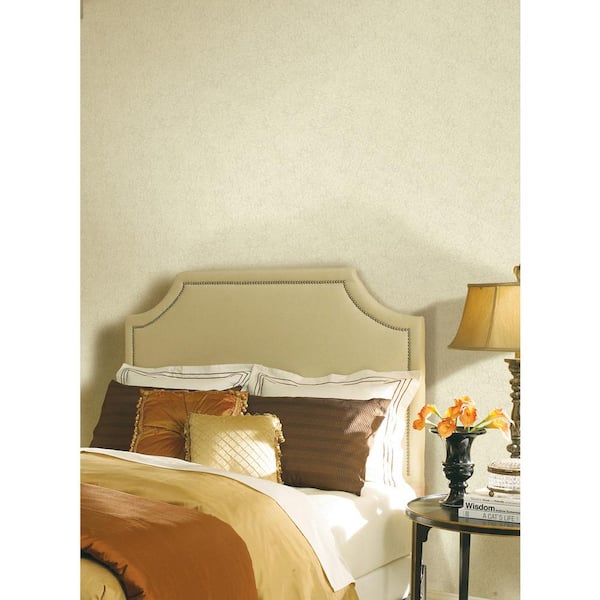 Soda Olive Shiny Circle Texture Strippable Wallpaper (Covers 60.8 sq. ft.)
