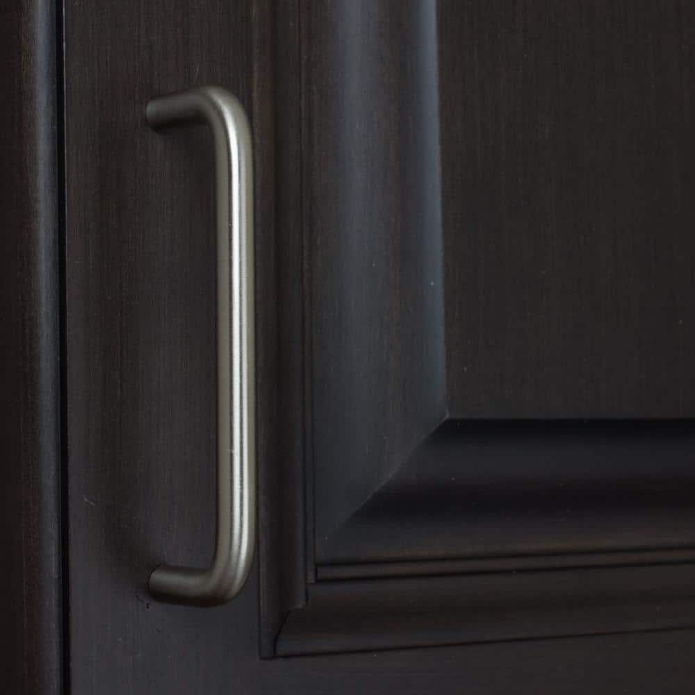 Stainless Steel Modern Bar Pull with Mounting Hardware