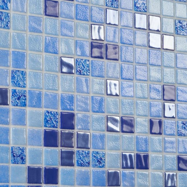 Glass Mosaic Pool Tile from Hakatai