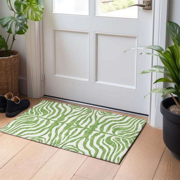 Chantille Machine Washable Indoor/Outdoor Abstract ACN1042 Green 1 ft. 8 in. x 2 ft. 6 in. Area Rug