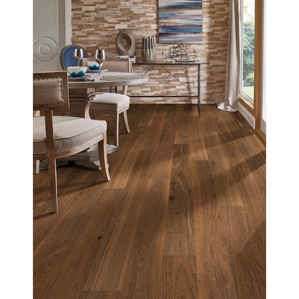 Gannett Peak Walnut 1/4 in. T x 6.5 in. W Click Lock Engineered Hardwood Flooring (21.67 sq. ft./case)