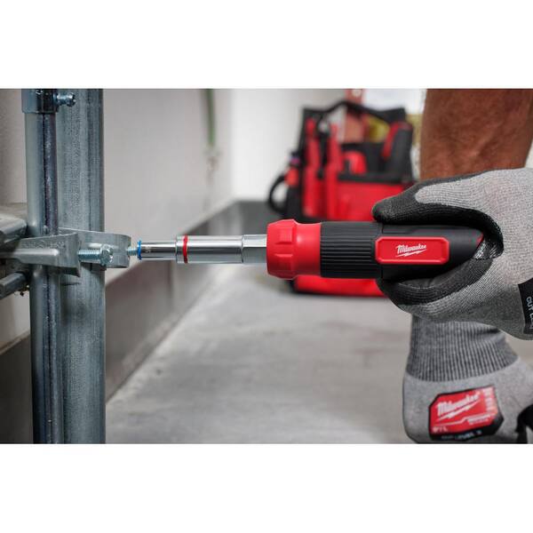 Milwaukee 9-in-1 Multi-Nut Driver 48-22-2920 - The Home Depot