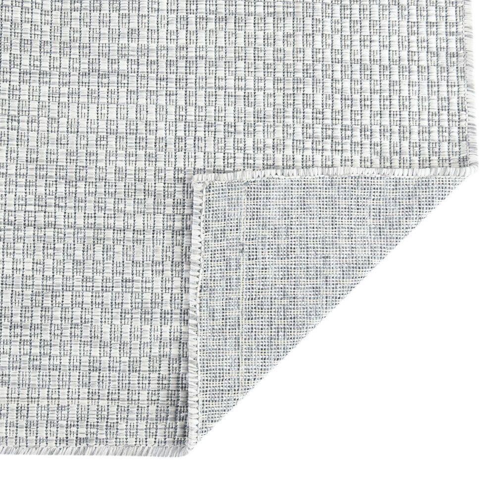 Light Gray Synthetic 5'3" x 8' Outdoor Flat-Woven Rug