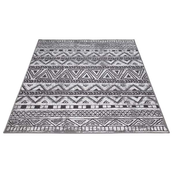 Ottomanson Ottohome Collection Non-Slip Rubberback Moroccan Geometric 5x7 Indoor Area Rug, 5 ft. x 6 ft. 6in., Gray