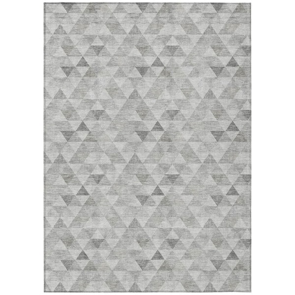 HomeRoots Silver, Beige, Taupe 5 ft. x 8 ft. Woven Geometric Polyester Rectangle Indoor/Outdoor Area Rug