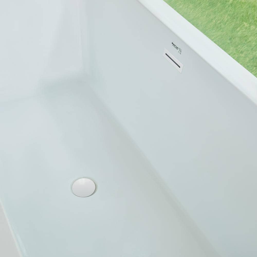 67" Pure White Freestanding Acrylic Soaking Bathtub