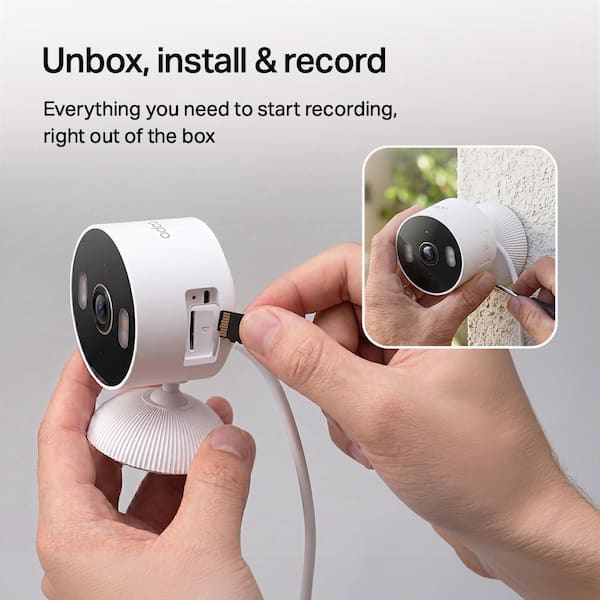 TP-LINK Tapo 2k Indoor/Outdoor Plug-In Security Camera with SD