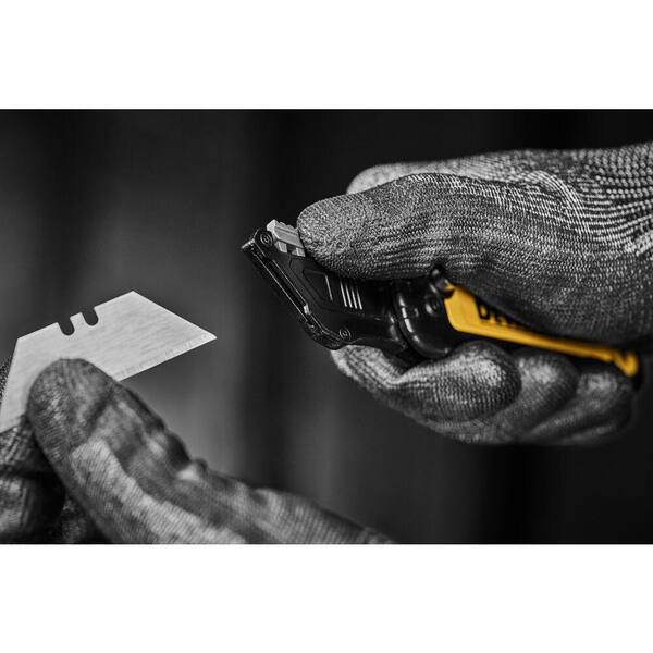 DEWALT - Push and Flip Folding Lock-Back Utility Knife