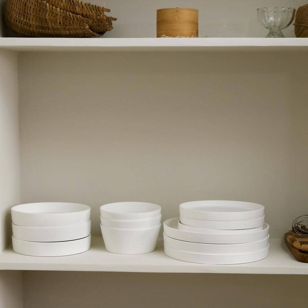 Matte White Porcelain 16-Piece Round Dinnerware Set