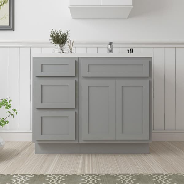 Vanity Art 39 in. W x 21 in. D x 32.5 in. H Bath Vanity Cabinet without Top in Gray
