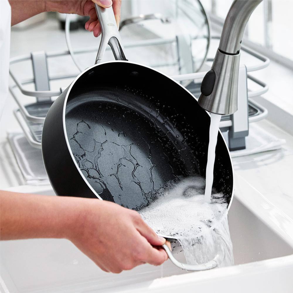 Black 5QT Non-Stick Aluminum Saute Pan with Lid