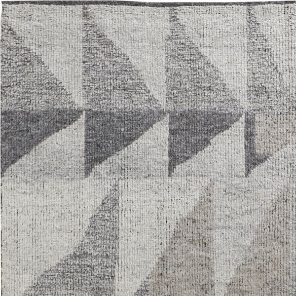 Gray, Ivory Geometric 8 ft. x 10 ft. Area Rug