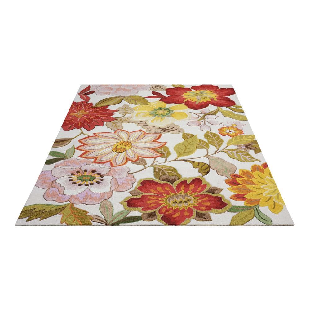 Ivory Whimsical Floral 5' x 7' Hand-Tufted Synthetic Rug